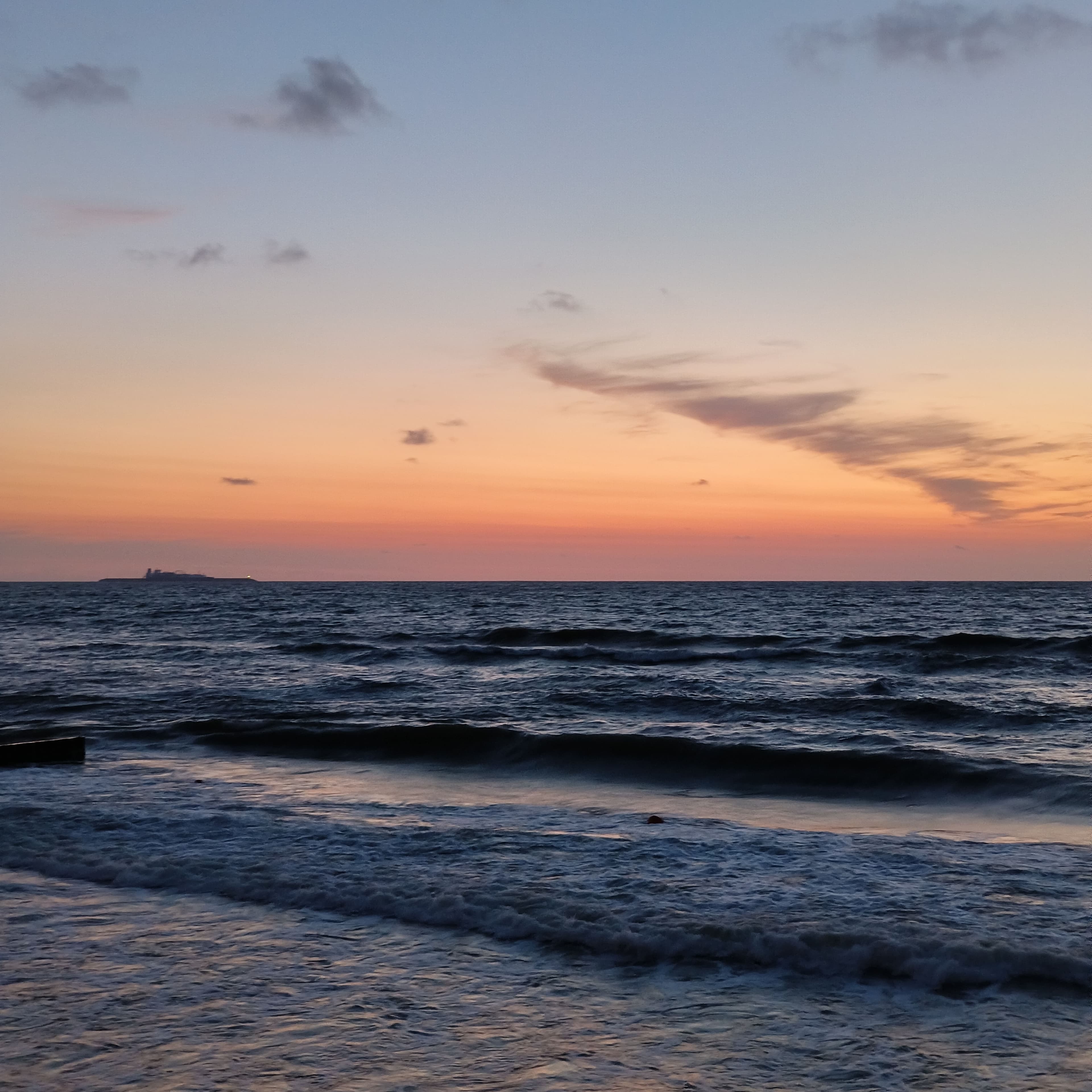 beach-2.jpg