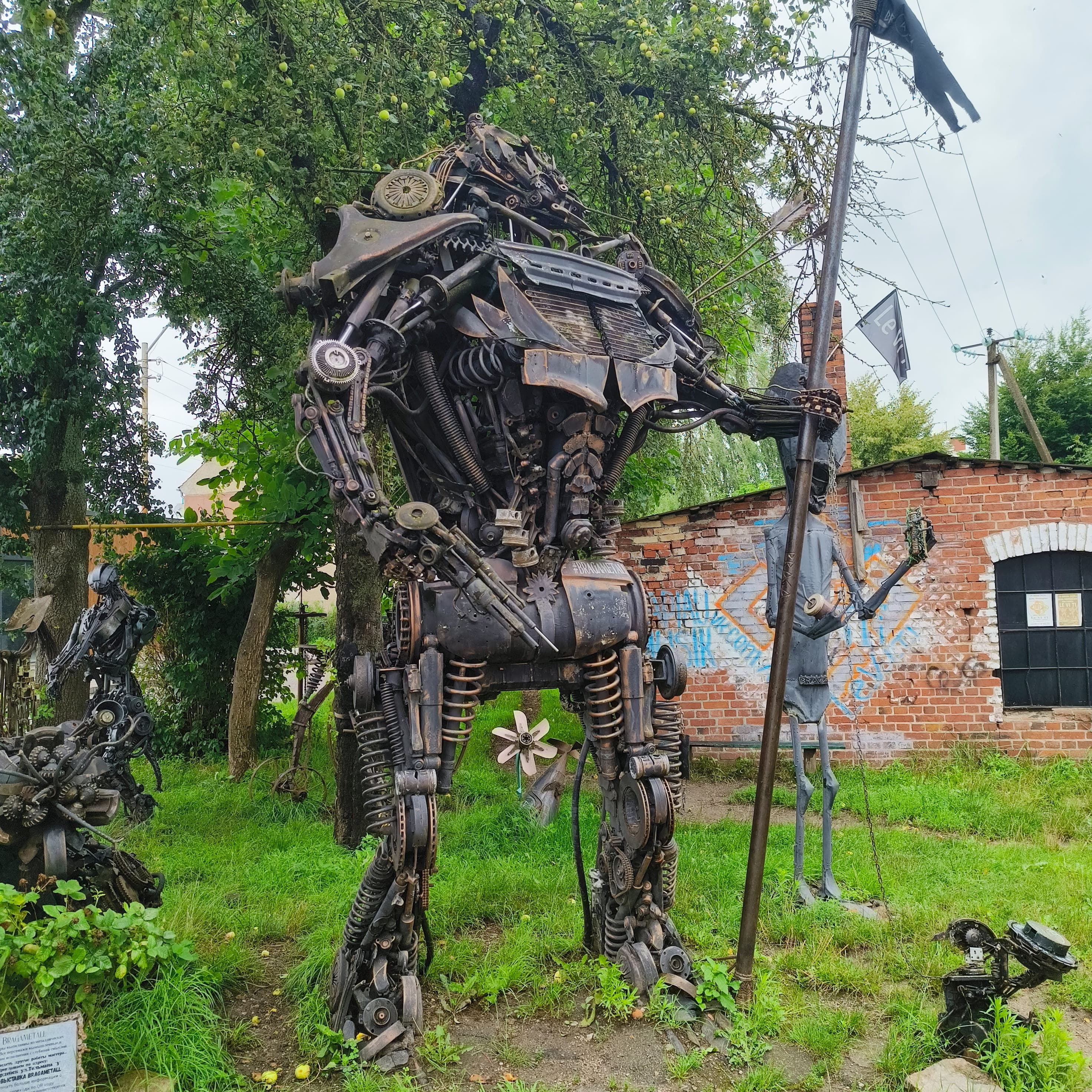 metal_sculpture.jpg