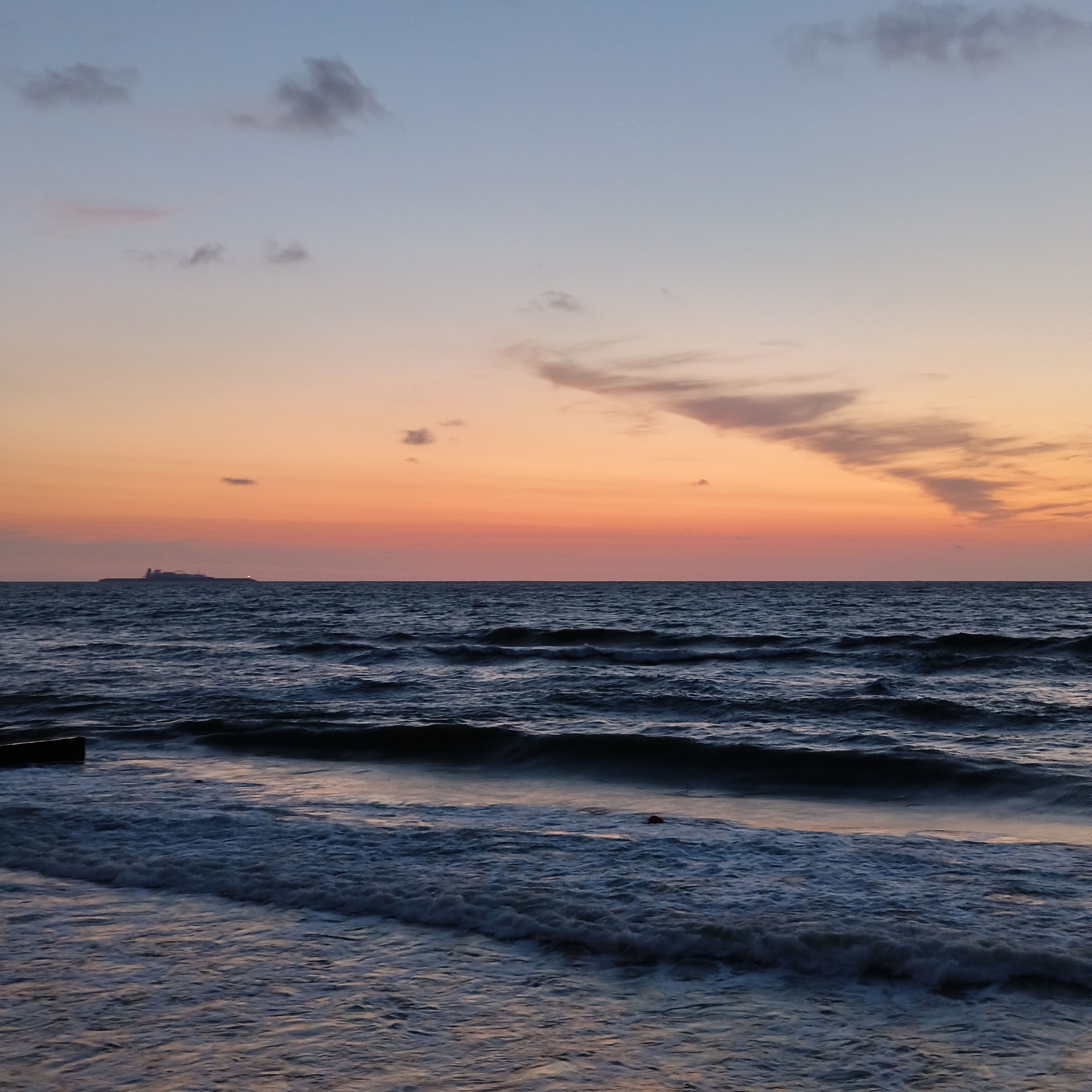 beach-2.jpg